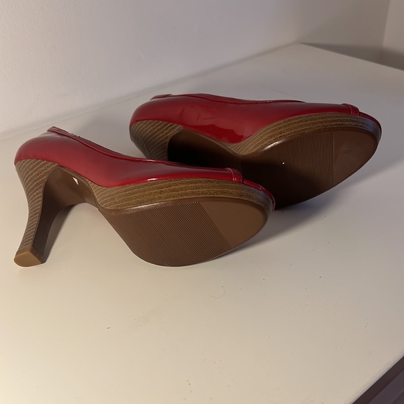 Red Open Toe Pump - Picture 3 of 3